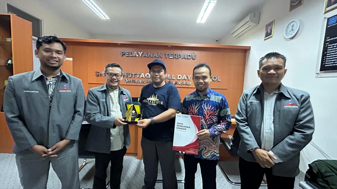 Kegiatan kerja sama Ekselensia Edukasi 2