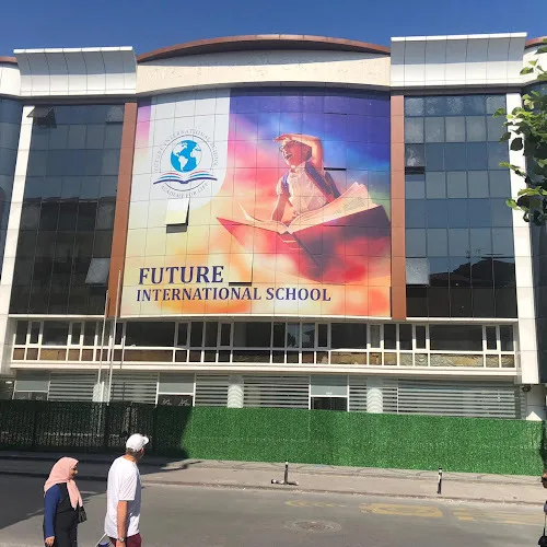 Future International School