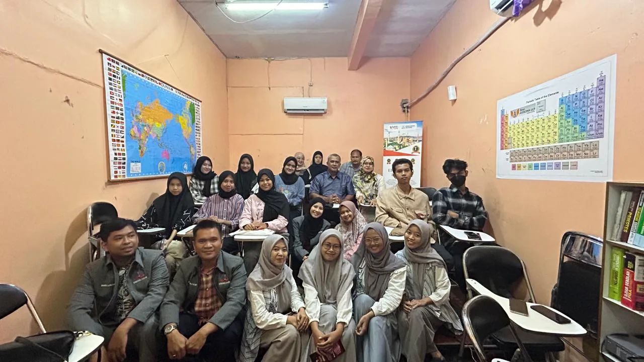 Kegiatan kerja sama Ekselensia Edukasi 12