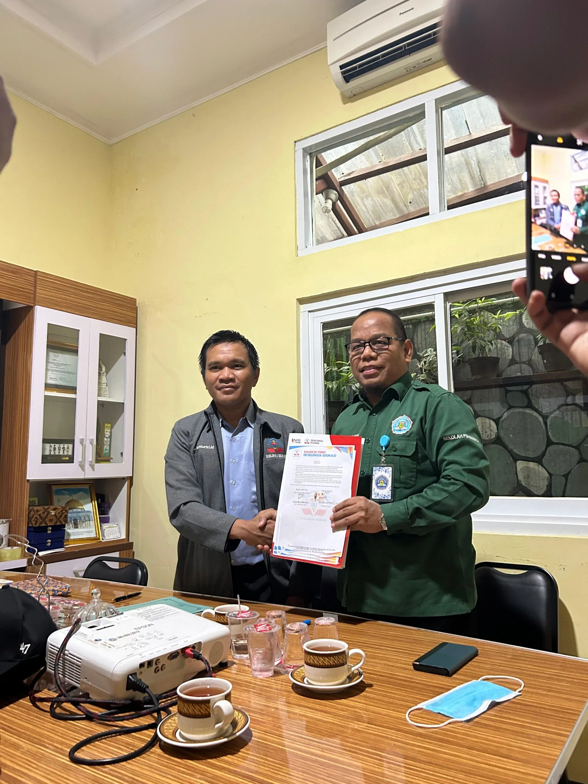 Kegiatan kerja sama Ekselensia Edukasi 9